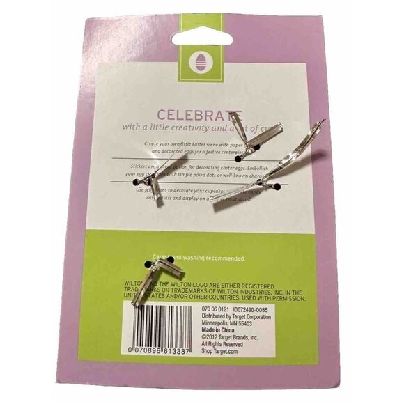 Wilton  Cookie Cutter Set Bunny And Carrot NWT Metal - Picture 2 of 4